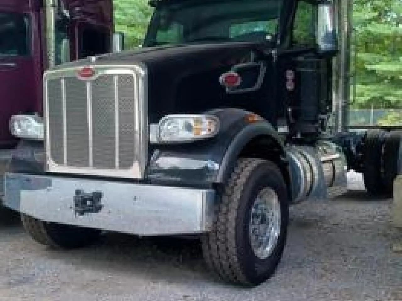 2025 PETERBILT 567 - Chassis