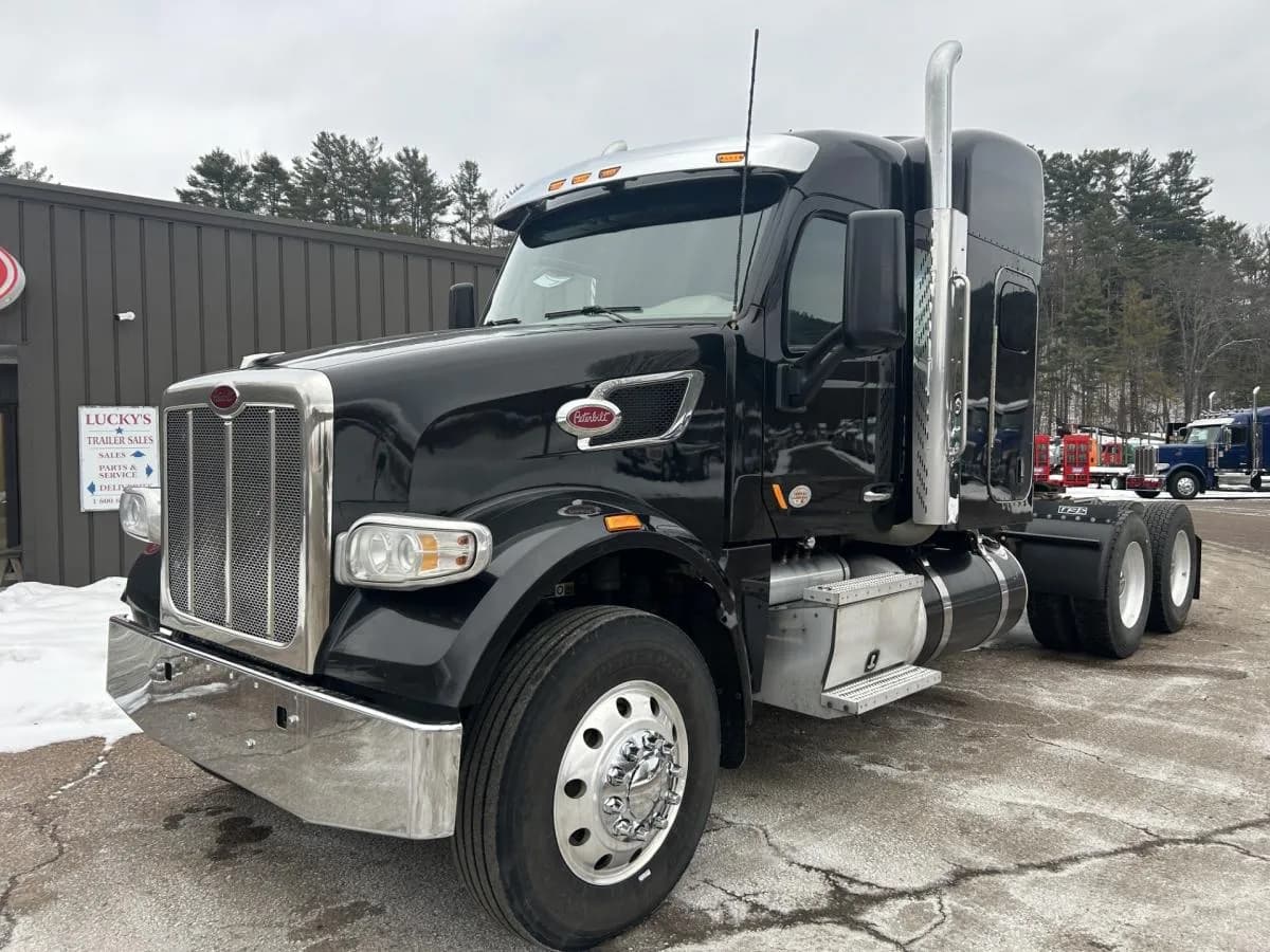 2021 PETERBILT 567 - Sleeper