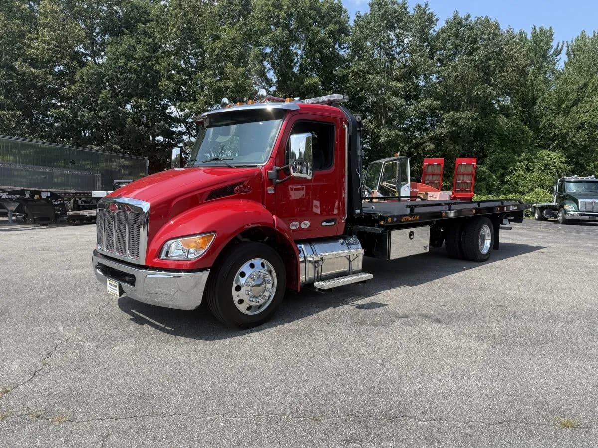 2025 PETERBILT 536 - Tow