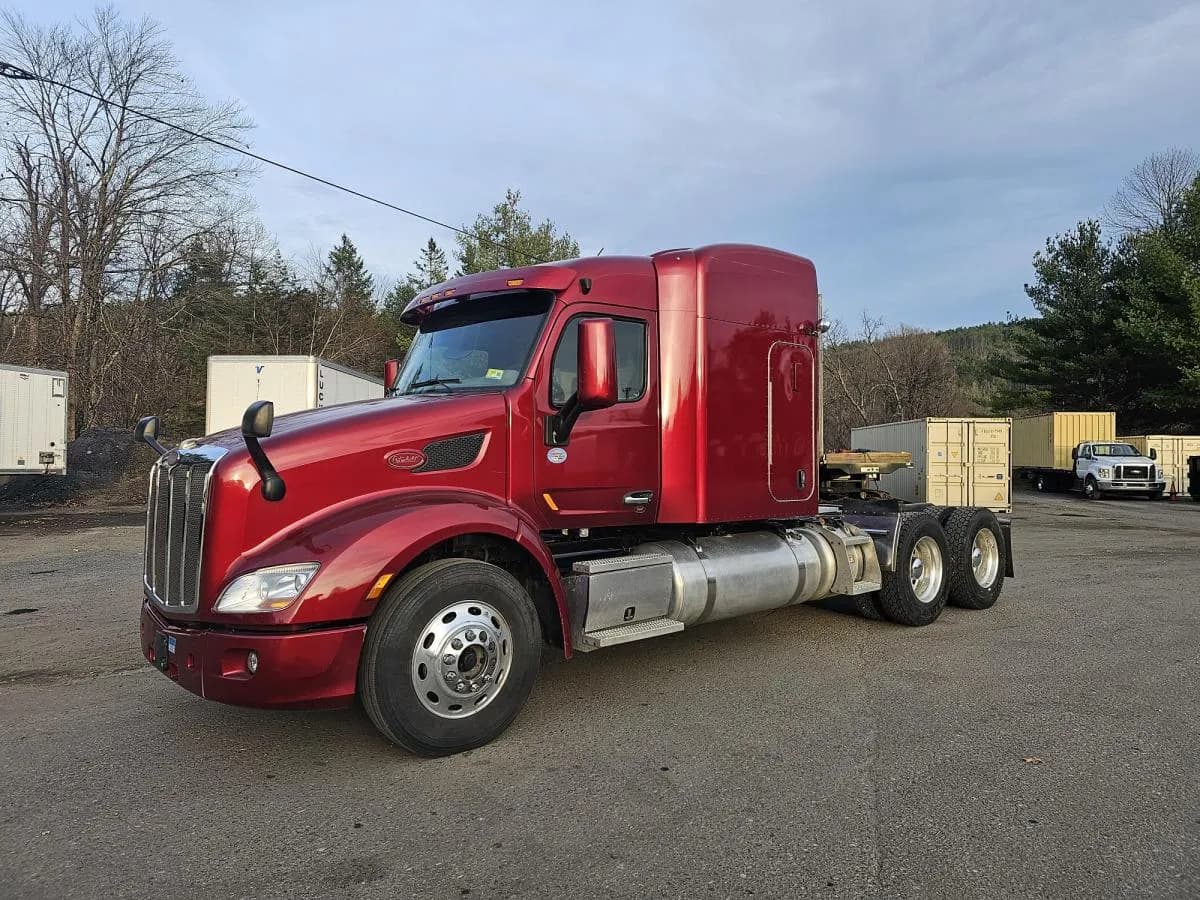 2019 PETERBILT 579 - Sleeper