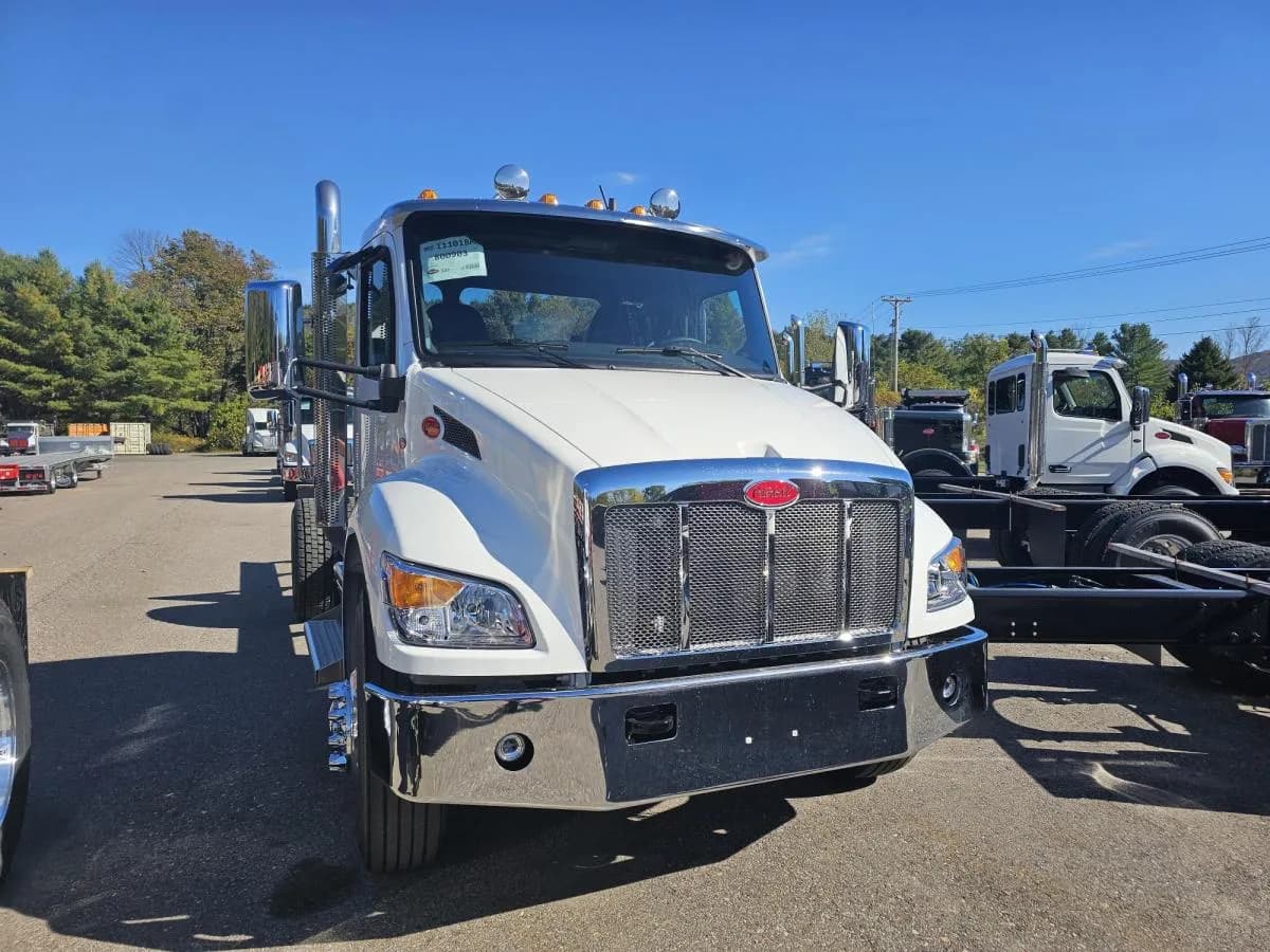 2026 PETERBILT 537 - Chassis