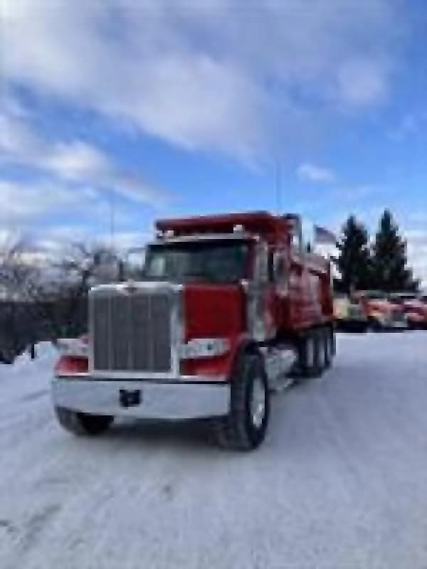 2026 PETERBILT 589 - Dump