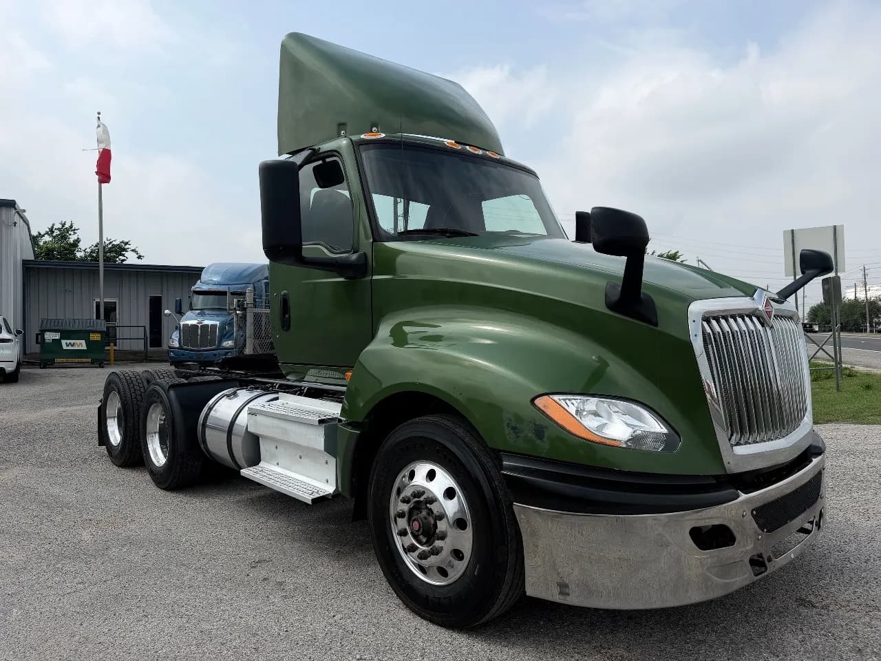 2019 International Prostar LT625 - Day Cab