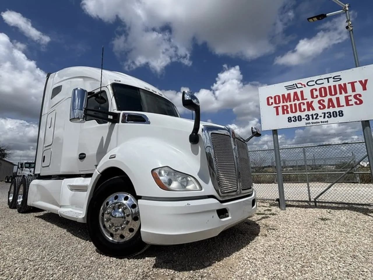 2020 Kenworth T680 - Sleeper