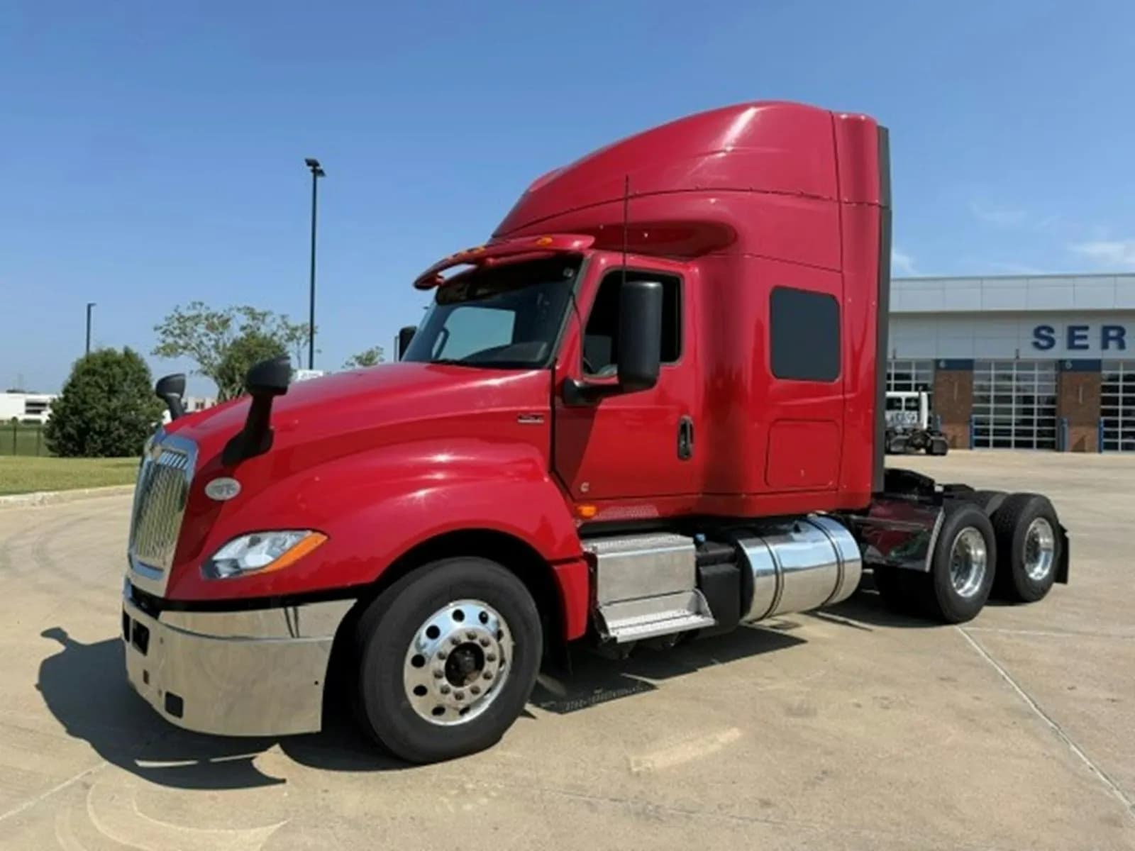 2021 International LT