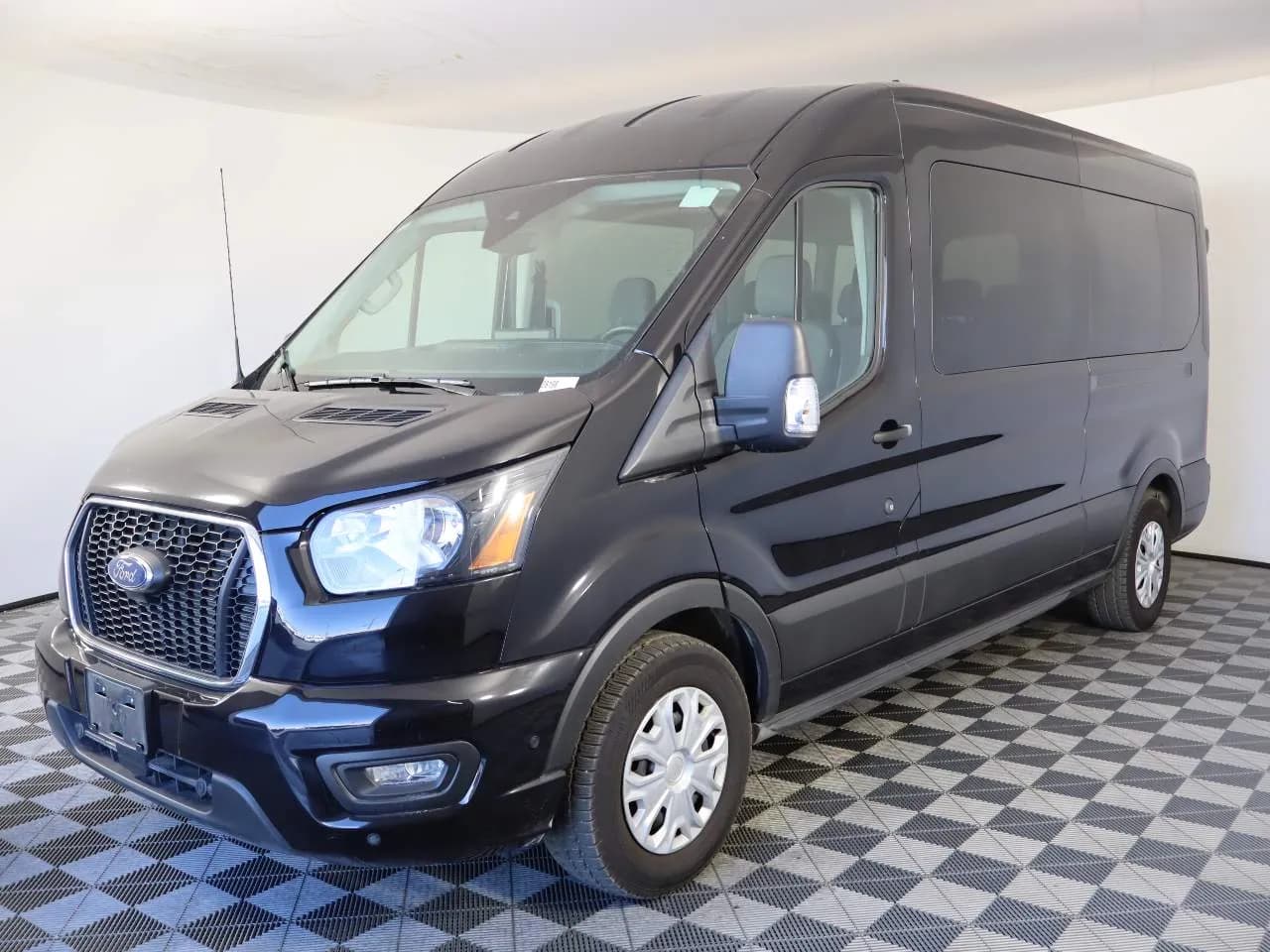 2025 Ford Transit - Vans