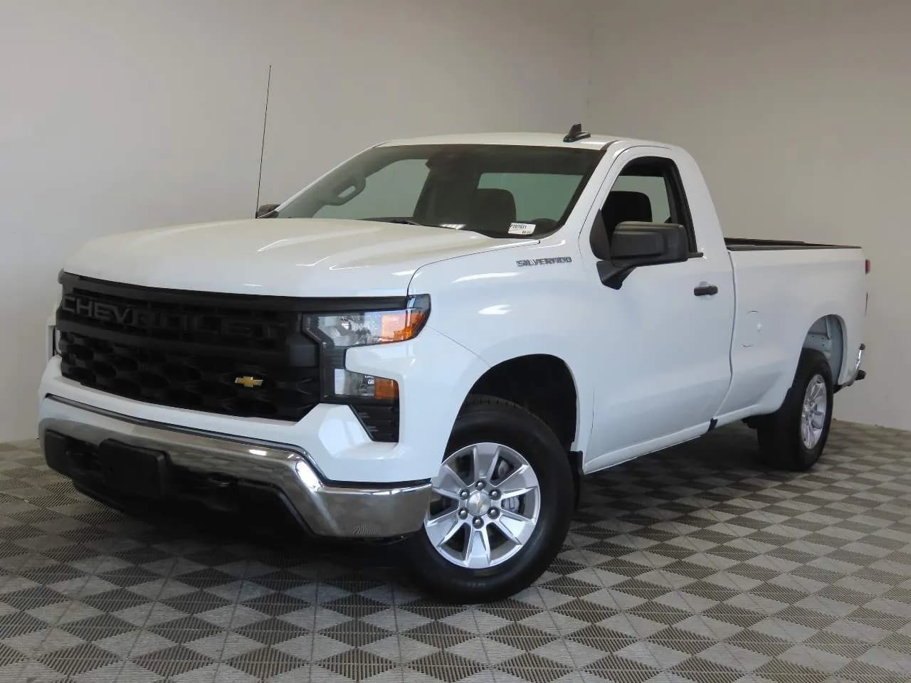 2025 Chevrolet Silverado 1500 - Pickup