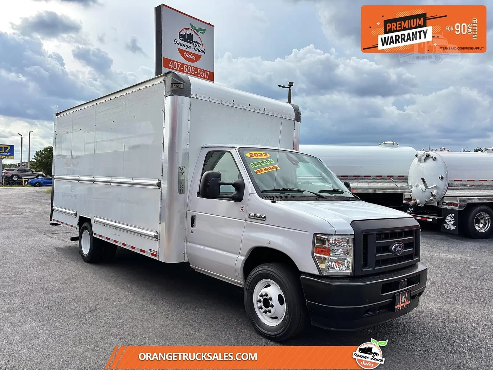 2022 Ford E350 - Box