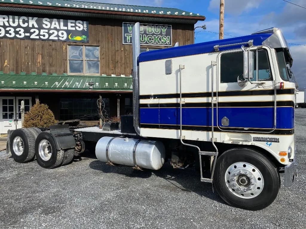 1984 Kenworth K100 Tandem Axle Cab Over - Sleeper