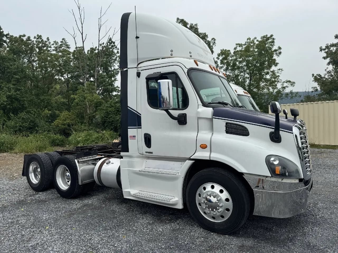 2016 Freightliner Cascadia - Day Cab