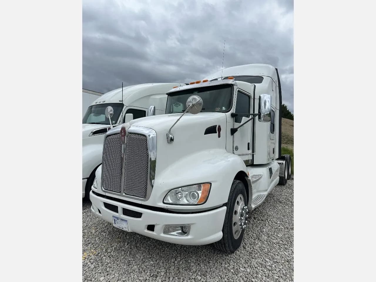 2014 Kenworth T660 - Sleeper