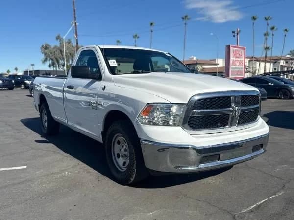 2020 Ram 1500 Classic - Box