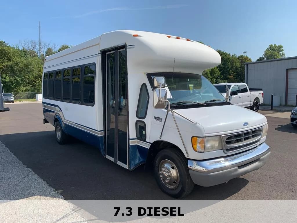1997 Ford E-450 E Series Super Duty - Box