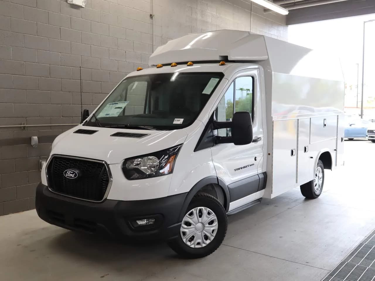 2026 Ford Transit Commercial Cutaway Chassis - Box