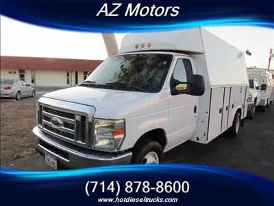 2013 Ford E-450 plumber body - Box