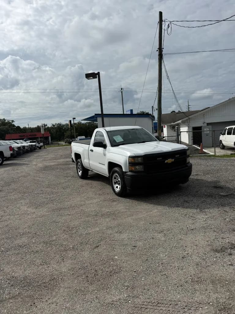 2015 Chevrolet SILVERADO 1500 - Pickup