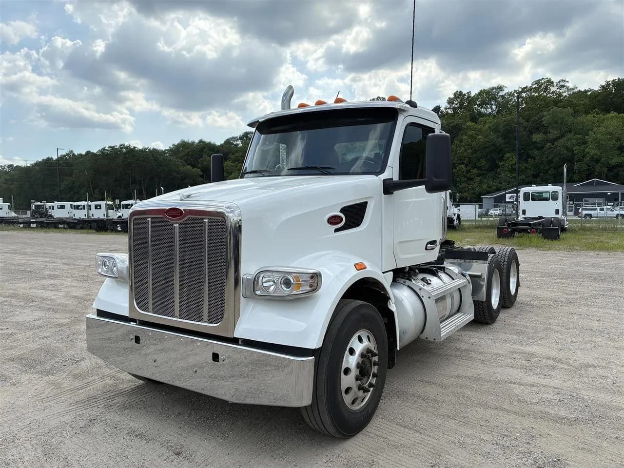 2023 Peterbilt 567 - Sleeper