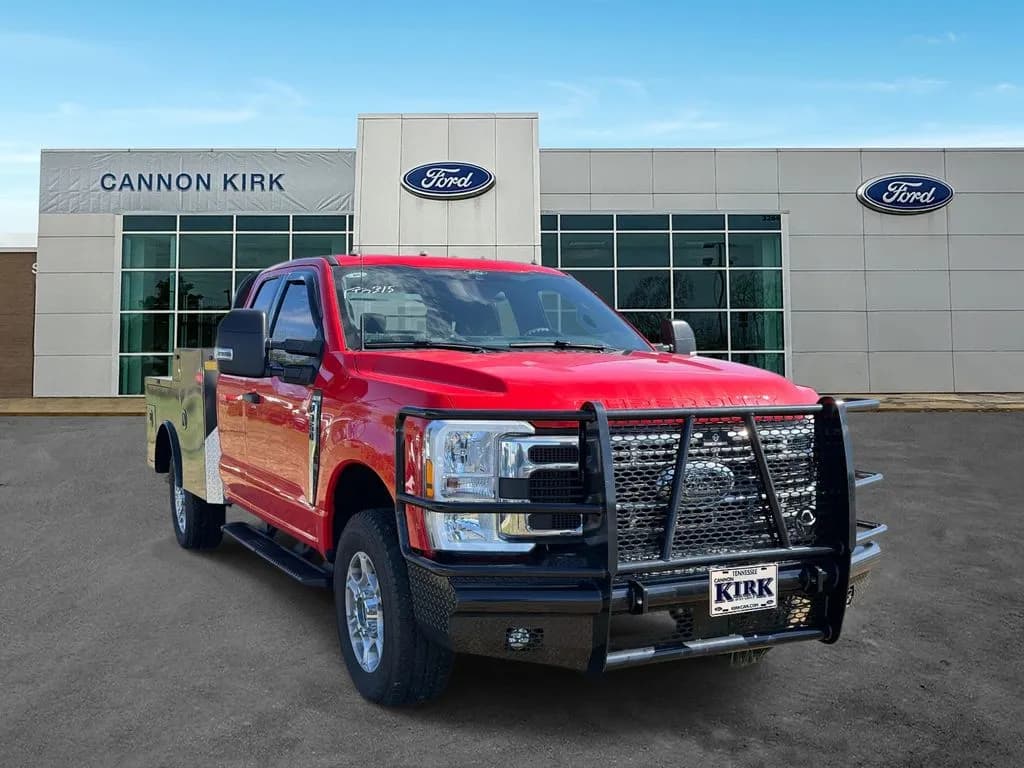 2025 Ford F-350 XLT - Pickup