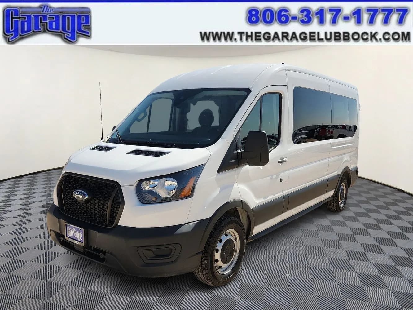 2024 Ford Transit-350 Passenge - Vans