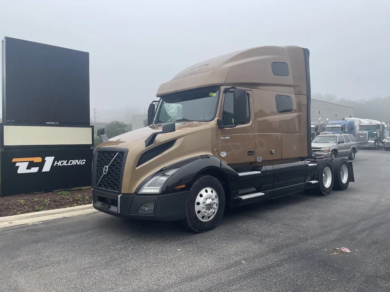 2022 Volvo VNL 760 - Sleeper