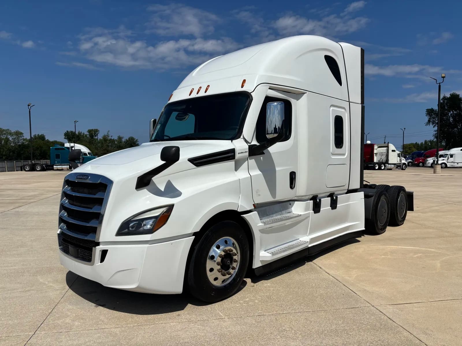 2020 Freightliner Cascadia