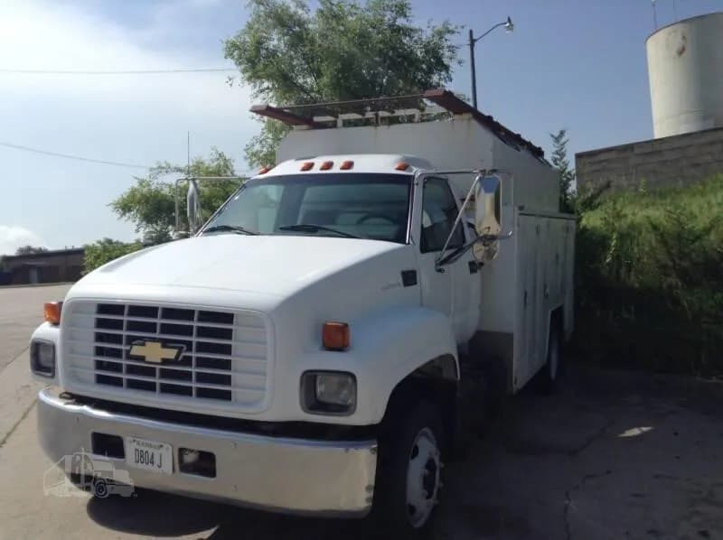 2000 Chevrolet KODIAK C6500 - Service