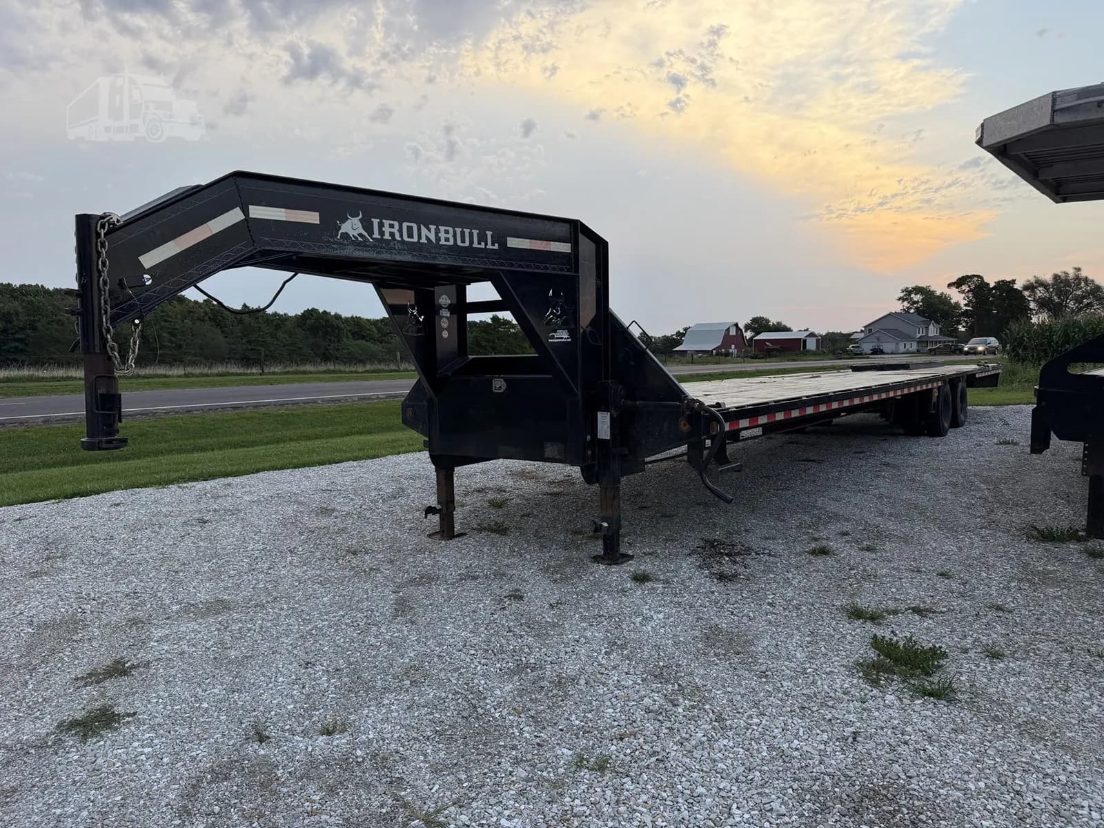 2022 Truck Paper ECB07 - Flatbed