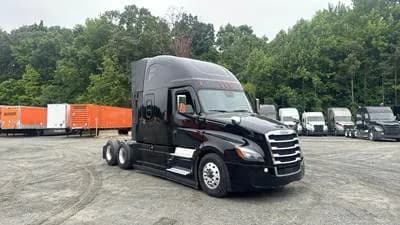 2024 Freightliner Cascadia - Sleeper