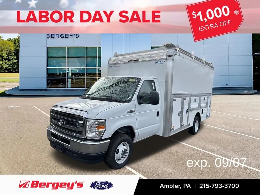 2026 Ford E-450SD