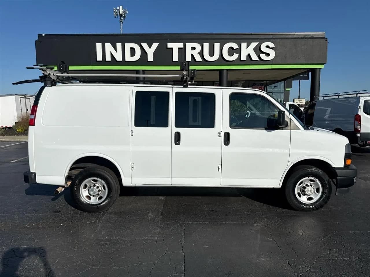 2021 Chevrolet Express - Vans