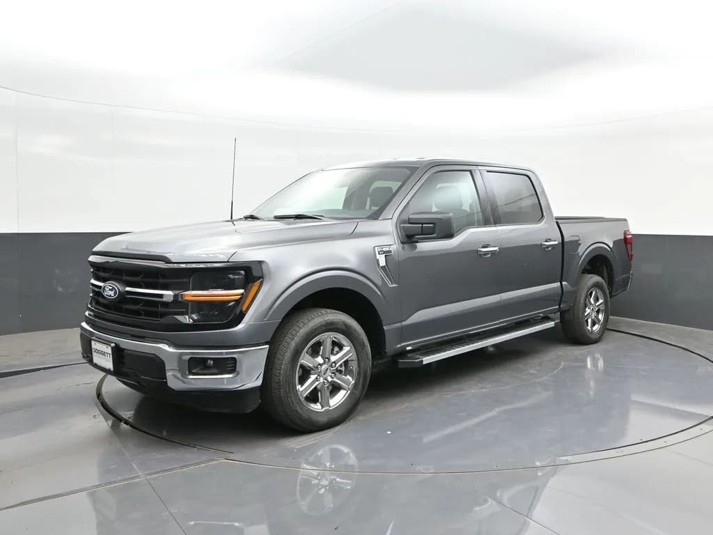 2025 Ford F-150 XLT - Pickup