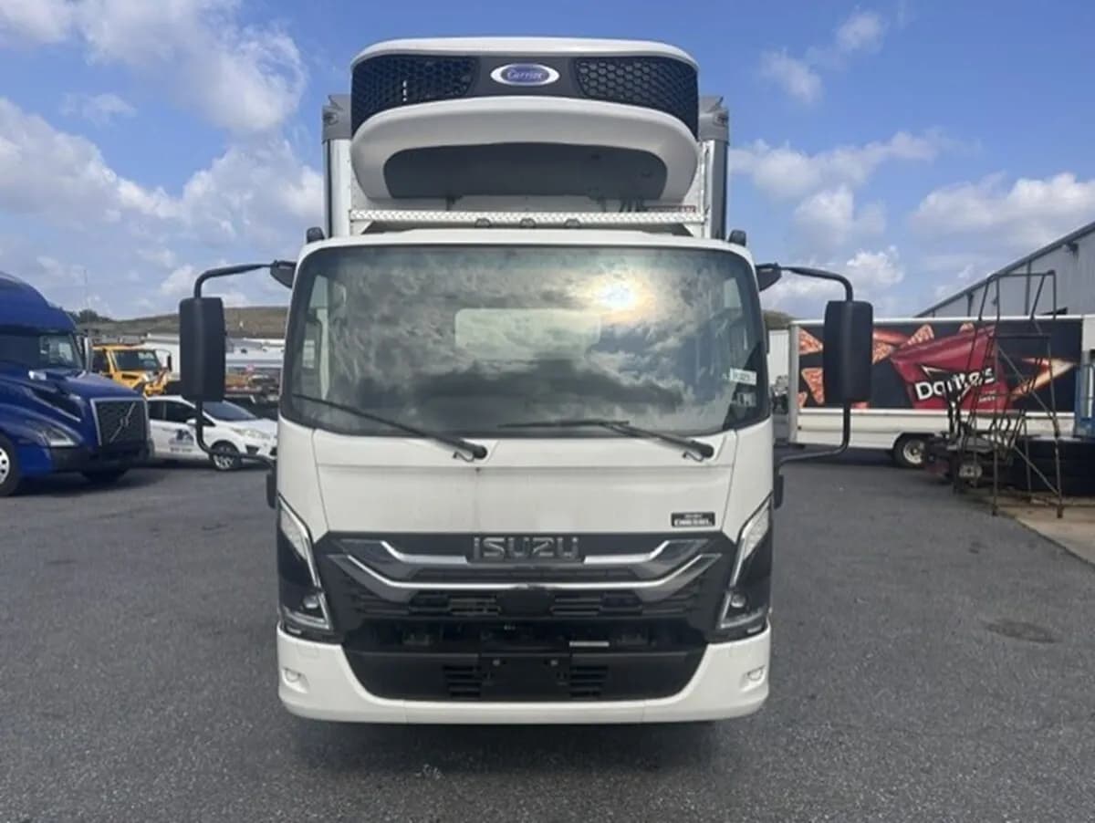 2025 Isuzu NRR - Chassis