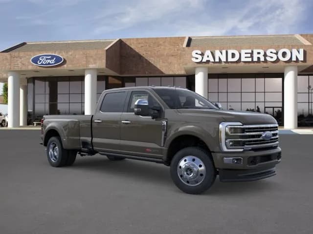 2026 Ford F-450 Crew Cab - Pickup