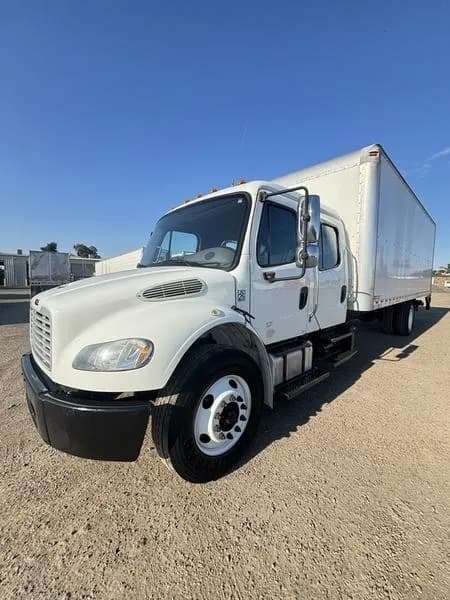 2017 Freightliner M2 106