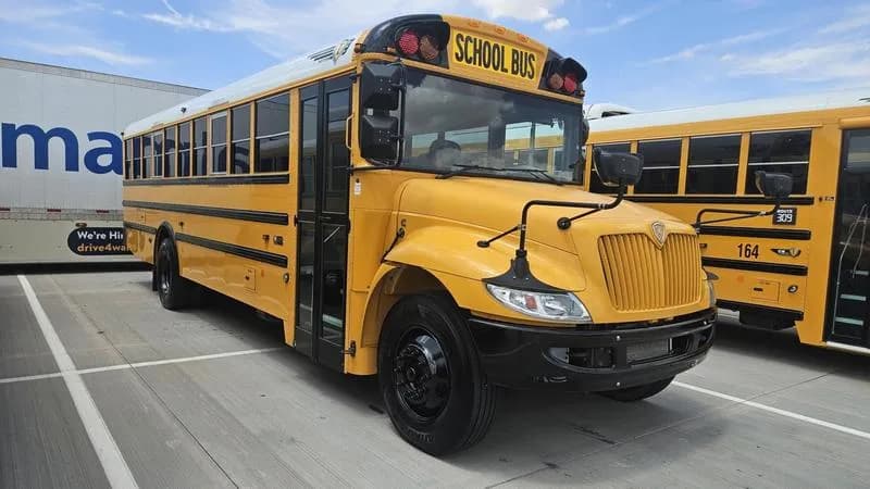 2020 International 3000 - Passenger Bus / Shuttle Bus / SUV