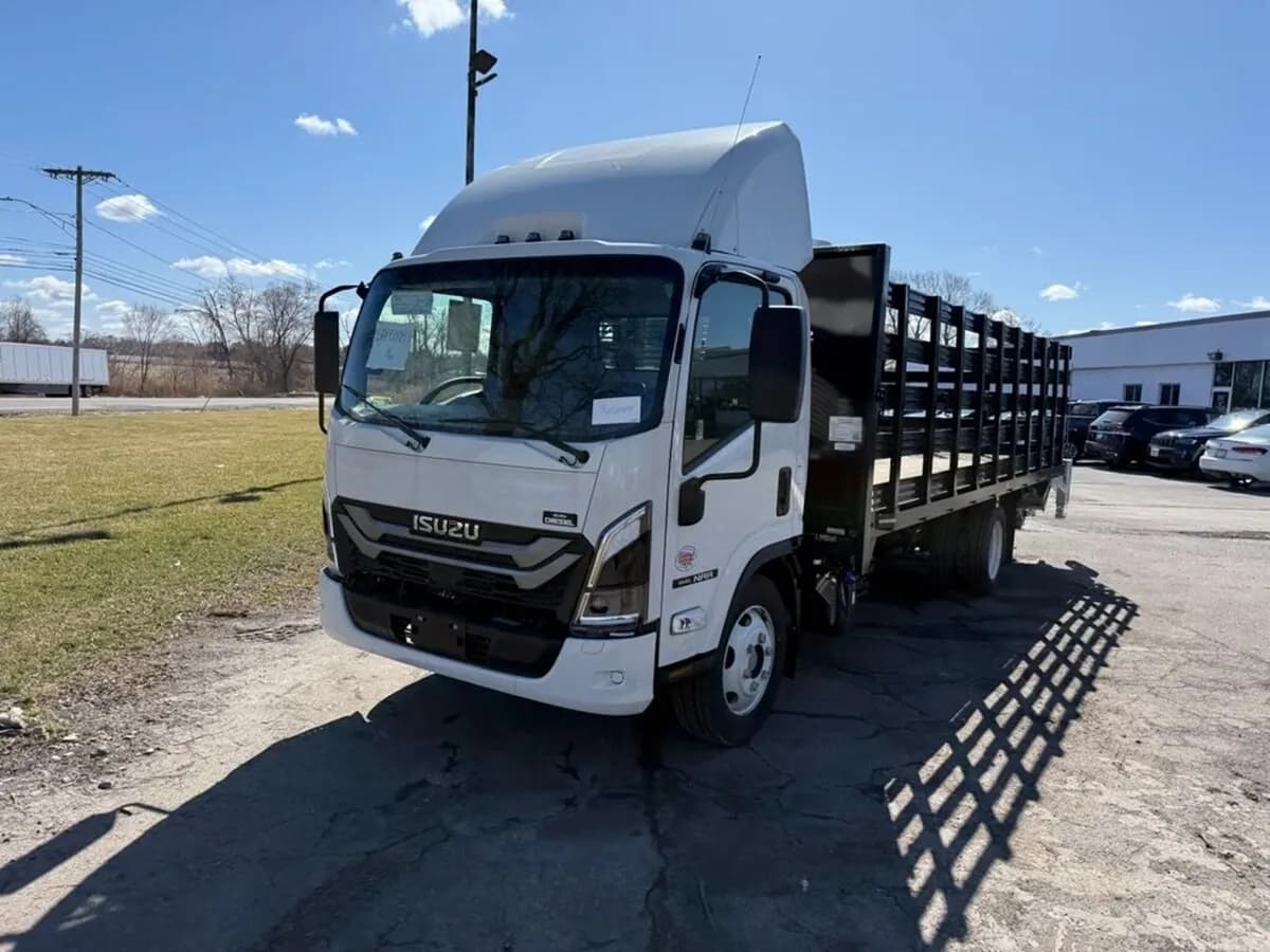 2025 Isuzu NRR - Chassis