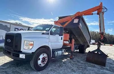 2017 Ford F-750SD - Service