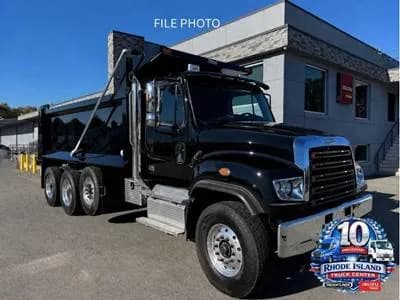 2027 Freightliner 114SD - Dump