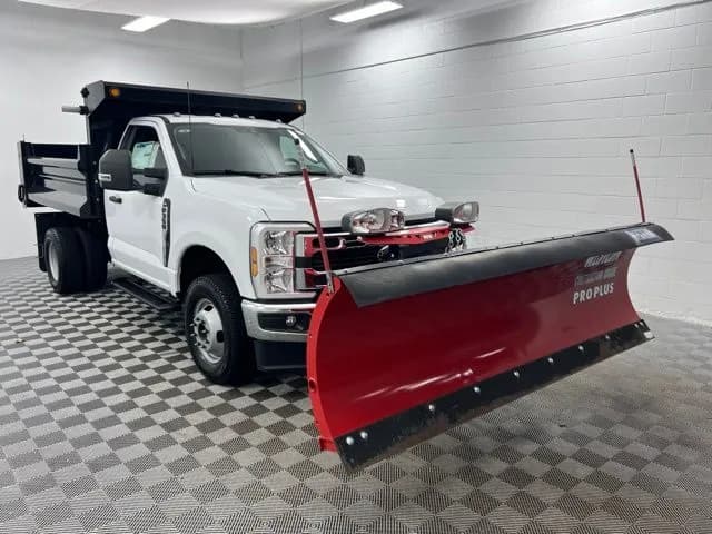 2025 Ford F-350 - Chassis