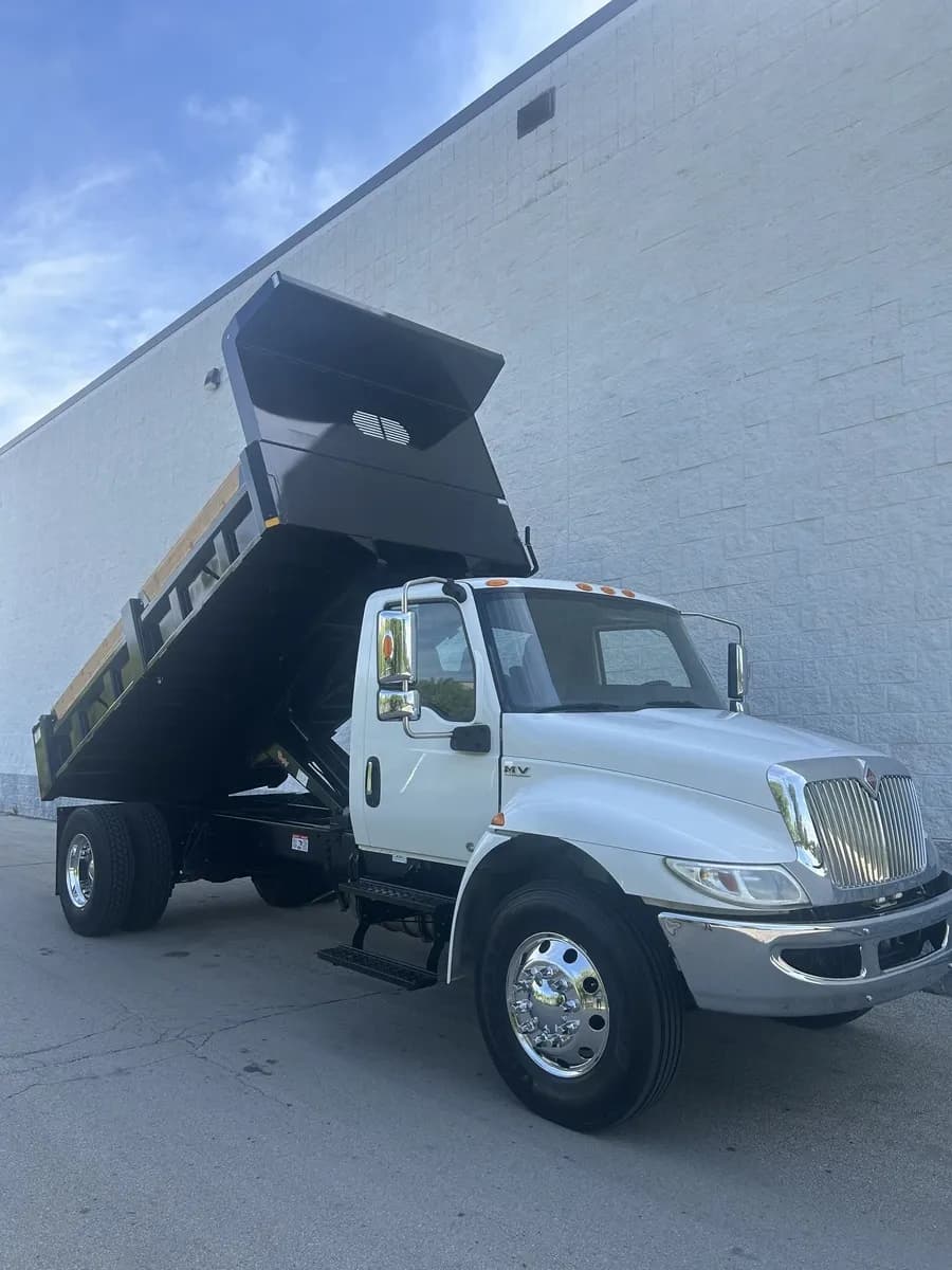 2019 International MV607