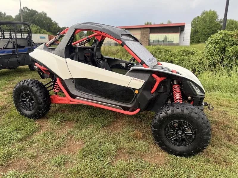 2023 Segway Powersports Villain SX10 (64")
