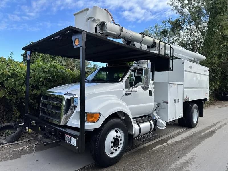 2013 Ford F-750