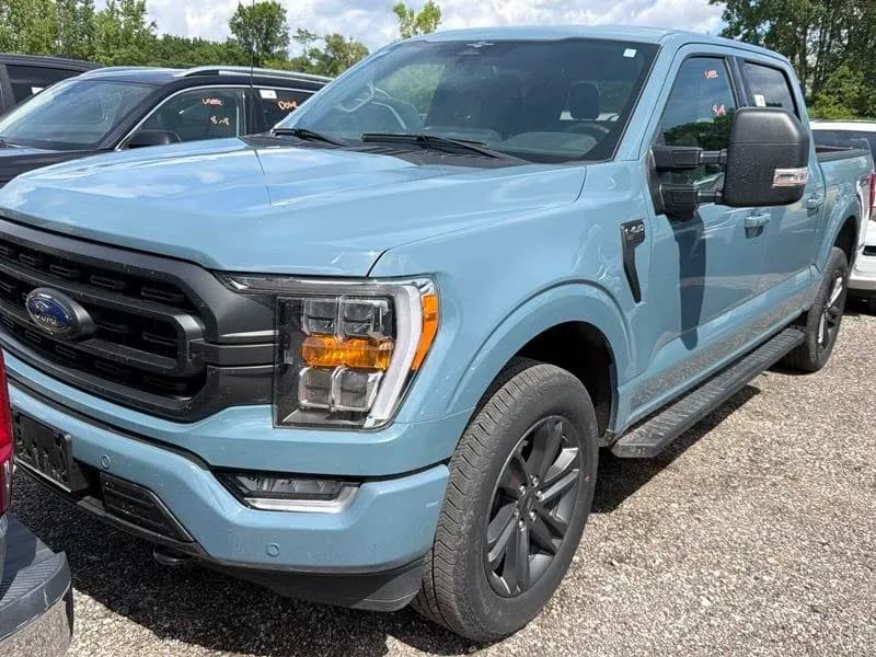 2023 Ford F-150 XLT 302A SuperCrew 5.5-ft Bed - Pickup