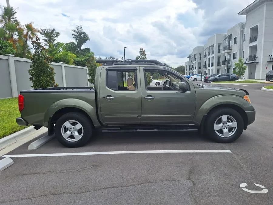 2005 NISSAN Frontier - Pickup