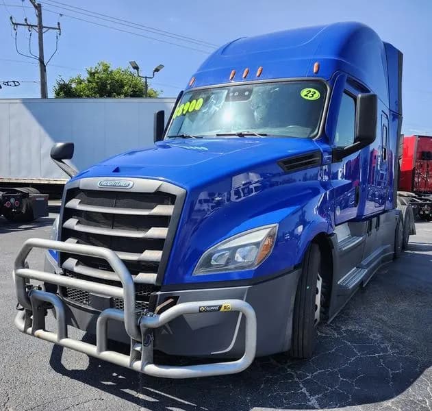 2023 Freightliner Cascadia