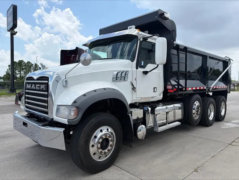 2018 Mack GU (Granite)