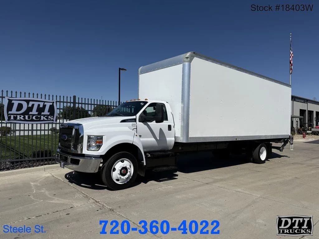 2023 Ford F-650 26' Long - Box