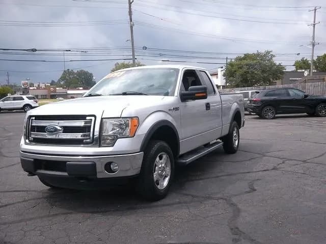 2014 Ford F-150 XL - Pickup