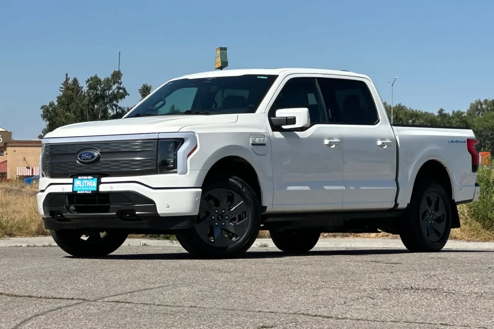 2023 Ford F-150 Lightning - Pickup