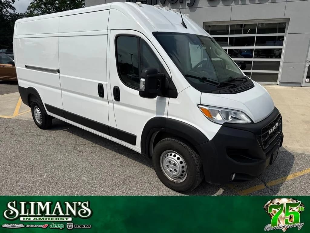 2025 Ram ProMaster - Vans